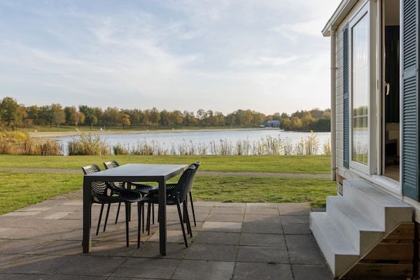 Terras - Charmant Chalet in Borger in Borger (5)