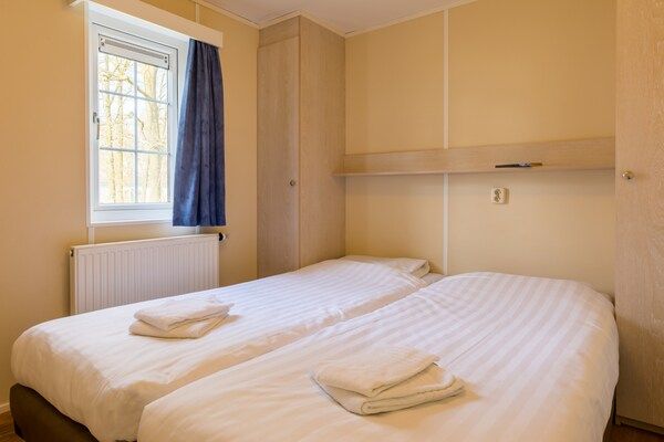 Slaapkamer - Natuurverblijf in Hunzedal in Borger (3)