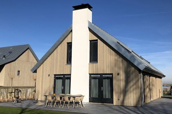 Buitenkant - Villa Oesterdam Comfort Extra | 8 personen in Tholen (1)