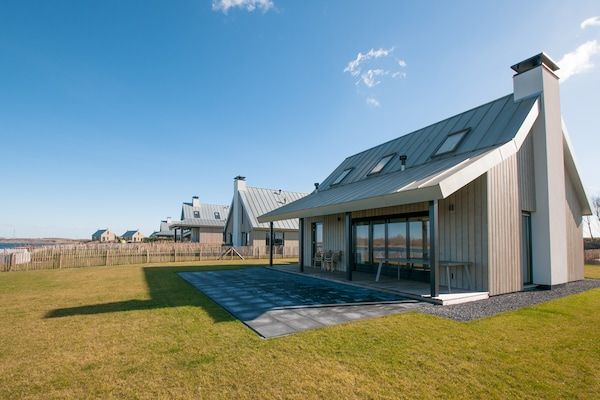 Buitenkant - Villa Oesterdam | 4 personen in Tholen (1)