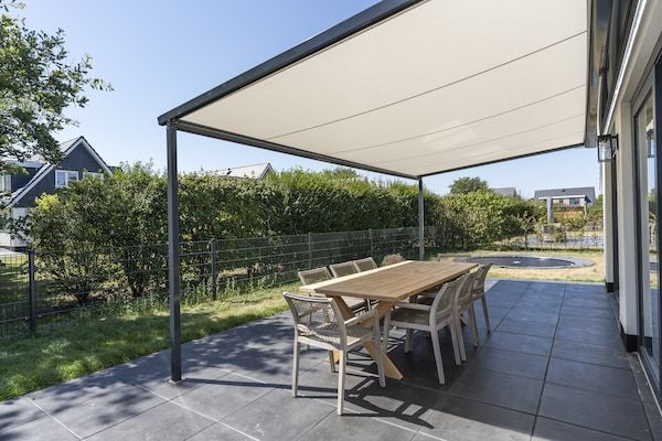 Terras - Villa op Texel bij Bos & Fietspaden in De Koog Texel (3)