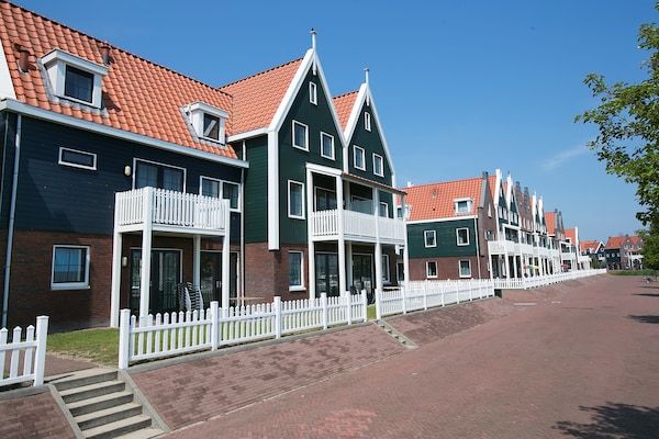 Buitenkant - Gezellige Volendamse vakantie in Volendam (5)
