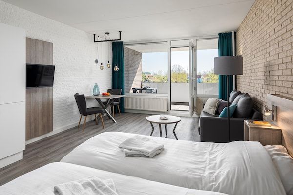 Slaapkamer - Moderne kustontsnapping in Bruinisse (3)