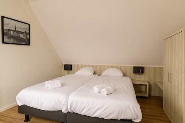 Slaapkamer - Vakantiehuis in Maastricht met Tuin in Maastricht (2)