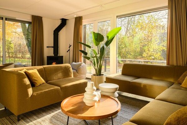 Woonkamer - Luxe villa in Maastricht in Maastricht (2)