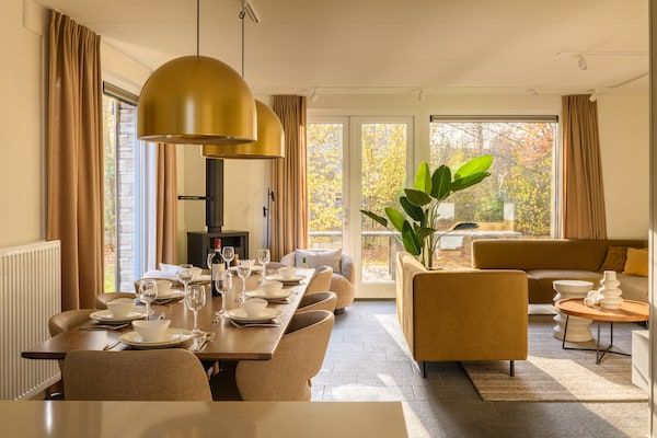 Eetkamer - Luxe villa in Maastricht in Maastricht (3)