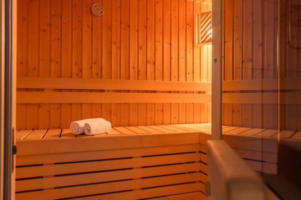 Wellness - Kinder Villa Maastricht met Sauna & Bubbelbad in Maastricht (4)
