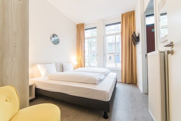 Slaapkamer - Moderne retraite in Maastricht in Maastricht (1)