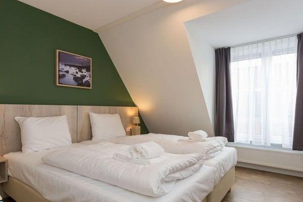 Slaapkamer - Appartement in Zoutelande bij Strand in Zoutelande (3)