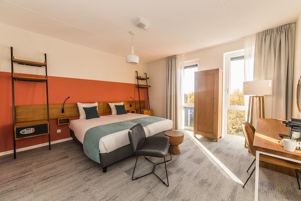 Slaapkamer - Suite Escape in Luxe Resort in Maastricht (1)