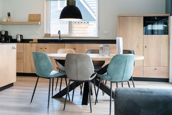 Woonkamer - Vakantiehuis op Texel bij bos en zee in De Koog Texel (4)