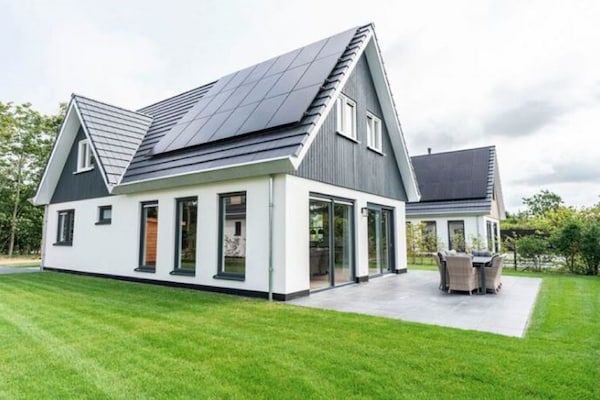 Buitenkant - Vakantiehuis op Texel bij de Zee in De Koog Texel (2)