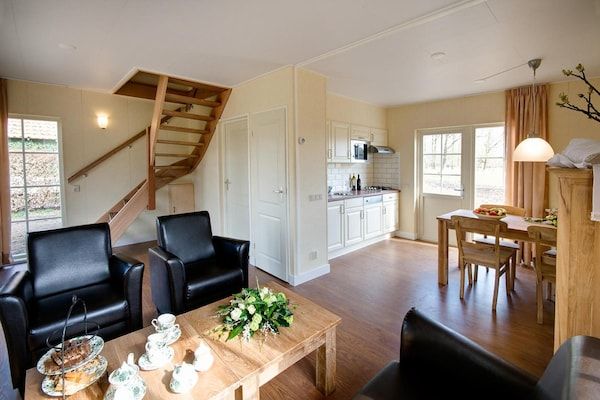 Woonkamer - Landelijke schuurretraite in Notter (2)