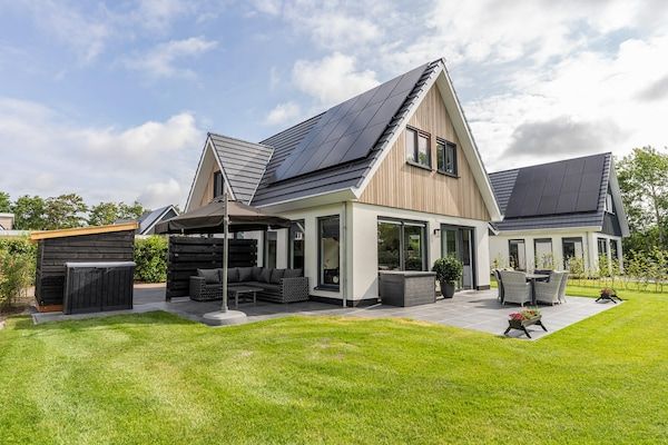 Buitenkant - Vakantiehuis op Texel bij de Zee in De Koog Texel (1)
