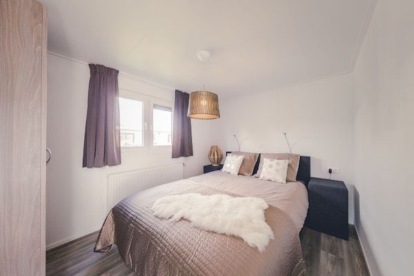 Slaapkamer - Gezellig chalet met tuin in Rijssen (2)