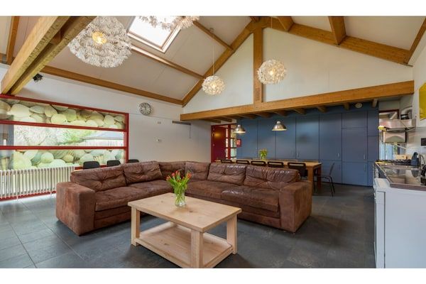 Woonkamer - Vakantiehuis Zoutelande bij het Strand in Zoutelande (5)