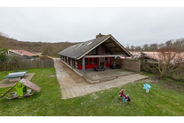 Buitenkant - Vakantiehuis Zoutelande bij het Strand in Zoutelande (1)