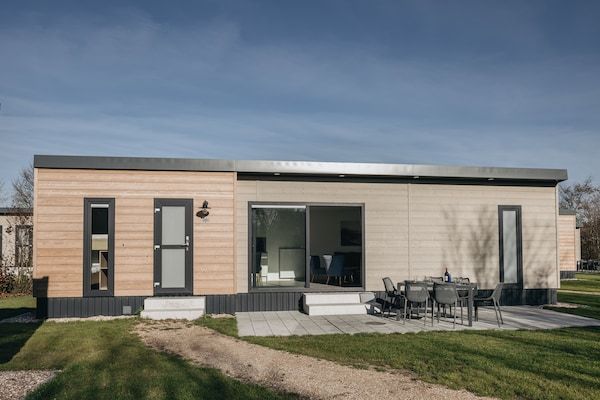 Buitenkant - Chalet bij stranden en dorpscentrum in Domburg (1)