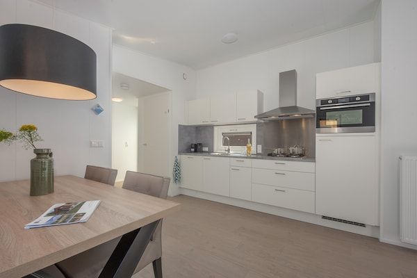 Keuken - Lodge in Bospark bij natuurgebied in Mierlo (4)