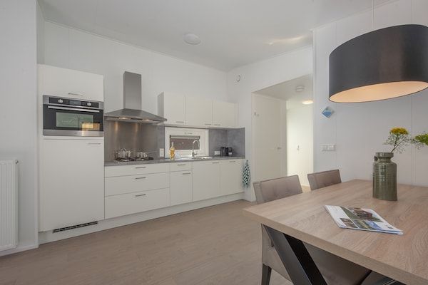 Keuken - Lodge in Bospark met Sauna & Tuin in Mierlo (3)