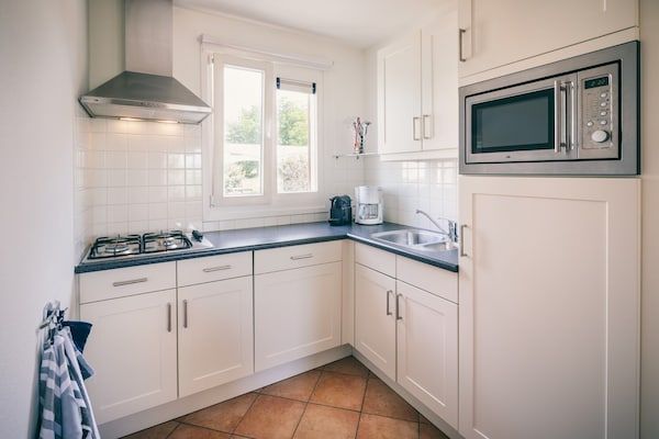Keuken - Vakantiehuis bij Noordwijk Strand in Noordwijkerhout (3)
