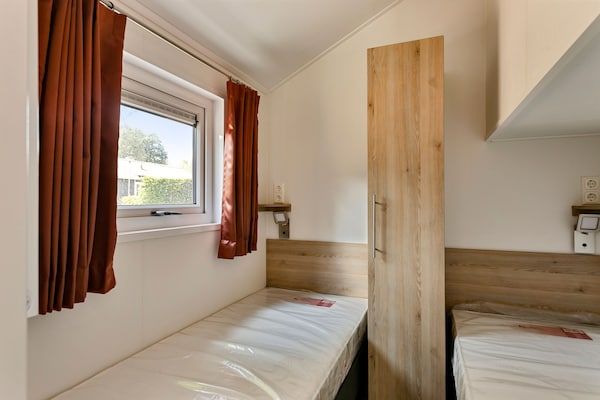 Slaapkamer - Premium Lodge nabij recreatiemeer in Hoge Hexel (5)