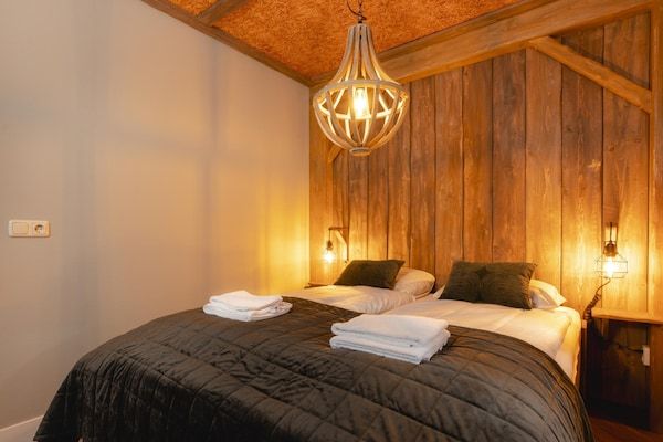 Slaapkamer - Landelijk toevluchtsoord met themakamers in Zuna (3)