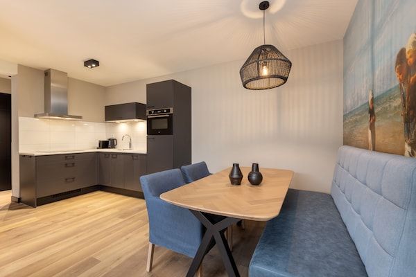 Keuken - Appartement in Egmond bij het Strand in Egmond aan zee (2)