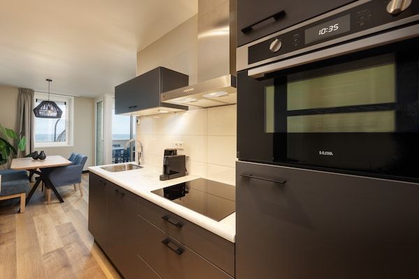 Keuken - Appartement in Egmond aan Zee bij Strand in Egmond aan zee (4)