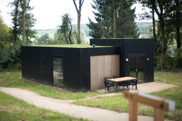 Buitenkant - Lodge voor gehandicapten op een vakantiepark in Gulpen (1)