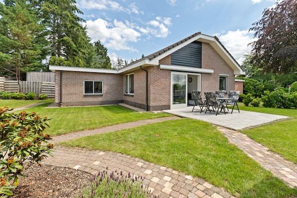 Buitenkant - Vakantiehuis in Putten bij Veluwe Park in Putten (1)