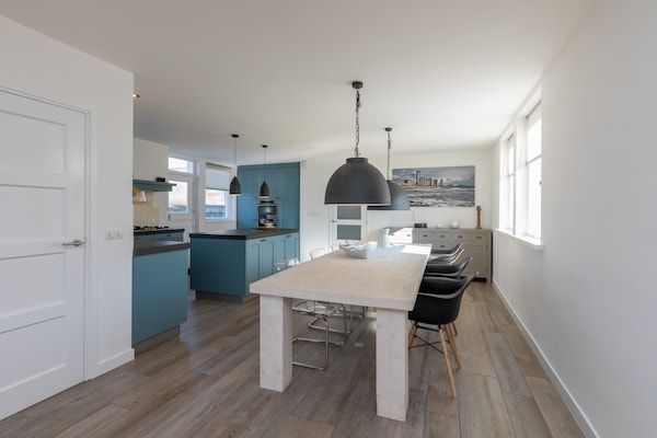 Eetkamer - Vakantiehuis in Zeeland kindvriendelijk in Serooskerke (2)