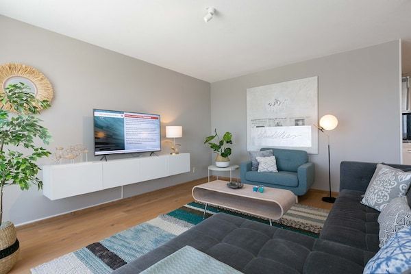 Woonkamer - Appartement in Den Haag met zeestrand in Den Haag (4)