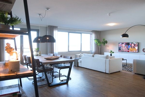 Woonkamer - Appartement in Den Haag voor 4 personen in Den Haag (1)