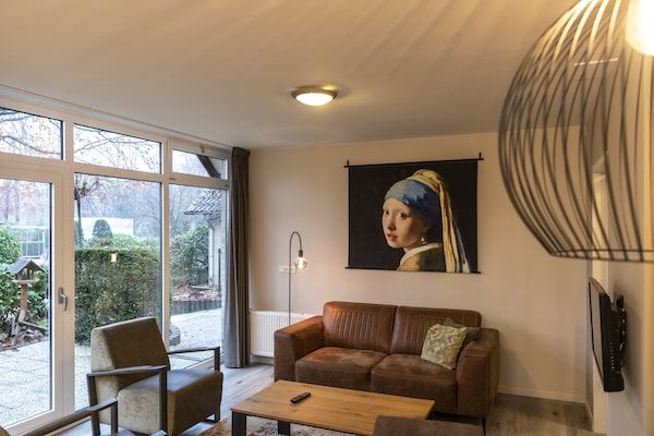 Woonkamer - Vakantiehuis voor 6 personen in Mook in Mook (2)