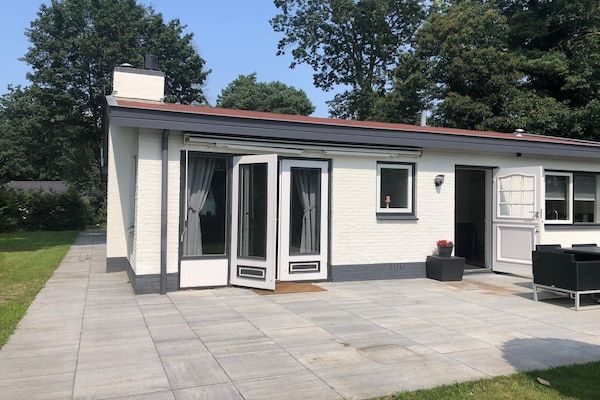 Buitenkant - Vakantiehuis in Harderwijk bij Veluwemeer in Harderwijk (1)