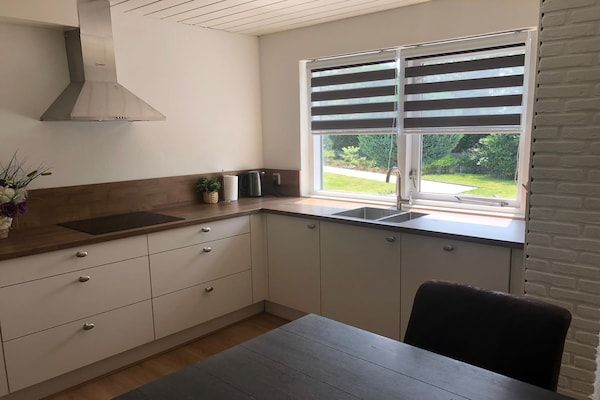 Keuken - Vakantiehuis in Harderwijk bij Veluwemeer in Harderwijk (3)
