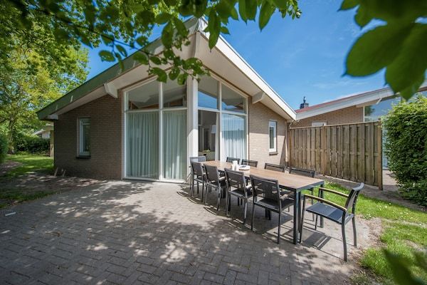 Buitenkant - Bungalow bij stranden en natuurpaden in Domburg (1)