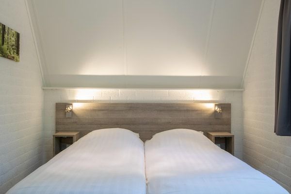 Slaapkamer - Gezellige bosvakantie in Oosterhout (5)