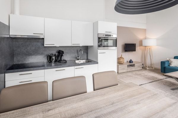 Keuken - Vakantiehuis in Oostkapelle bij het Strand in Oostkapelle (4)