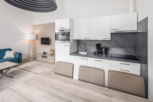 Keuken - Vakantiehuis in Oostkapelle bij het Strand in Oostkapelle (3)