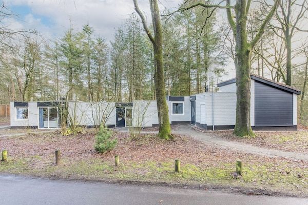 Buitenkant - Veluwebos Bungalow in Kootwijk (1)