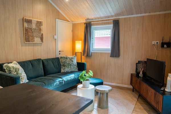 Woonkamer - Appartement in Eindhoven bij Centrum in Oirschot (2)