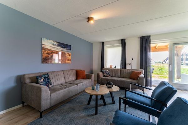 Woonkamer - Comfort aan zee nabij Scherpenisse in Scherpenisse (2)