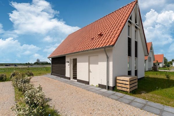 Buitenkant - Vakantiehuis bij Gorishoek Strand in Scherpenisse (1)