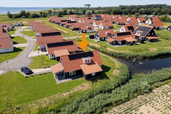 Buitenkant - Vakantiehuis Zeeland bij Oosterschelde in Scherpenisse (3)