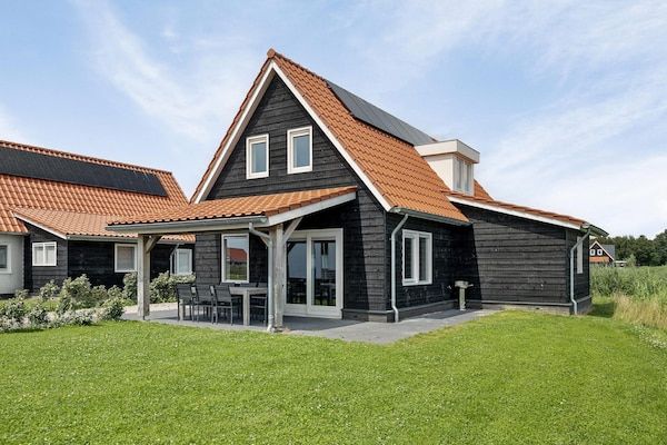 Buitenkant - Vakantiehuis Zeeland bij Oosterschelde in Scherpenisse (2)
