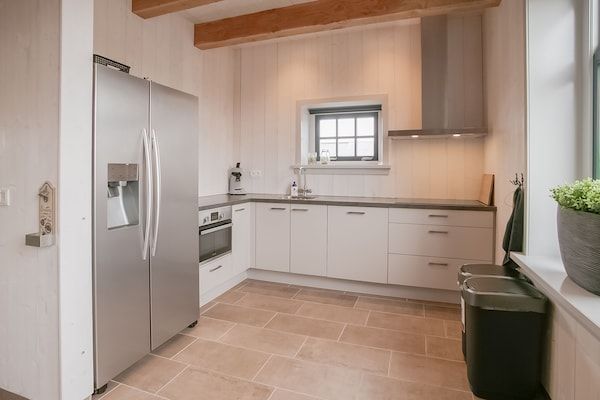 Keuken - Vakantiehuis Callantsoog bij Stranden in Callantsoog (4)