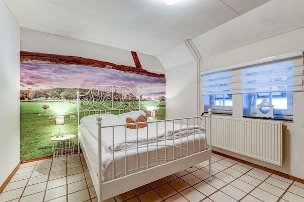 Slaapkamer - Huisdiervriendelijke plattelandsvakantie in Voerendaal (1)