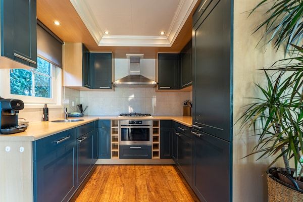 Keuken - Boshut met huisdieren in Voorthuizen (5)